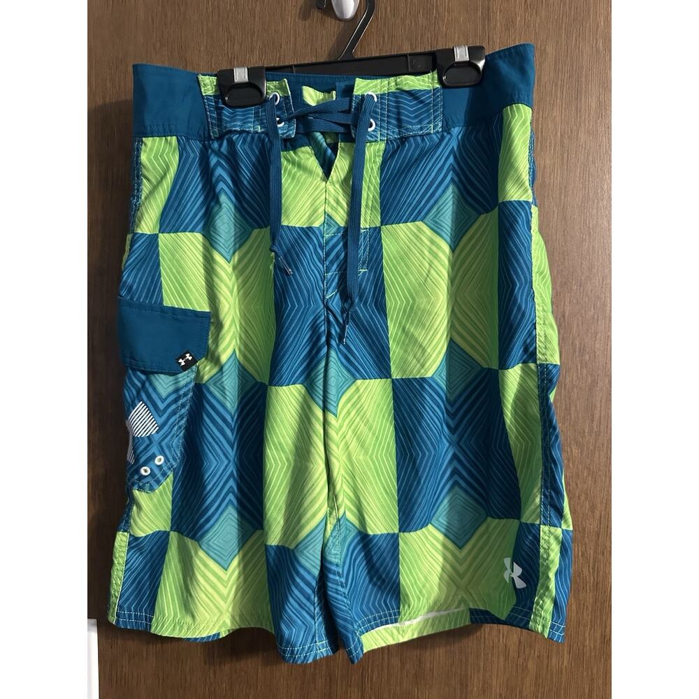 Under Armor loose Mens sz 30 board shorts swim trunks blue green drawstring